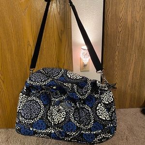 Like new Vera Bradley large duffel bag